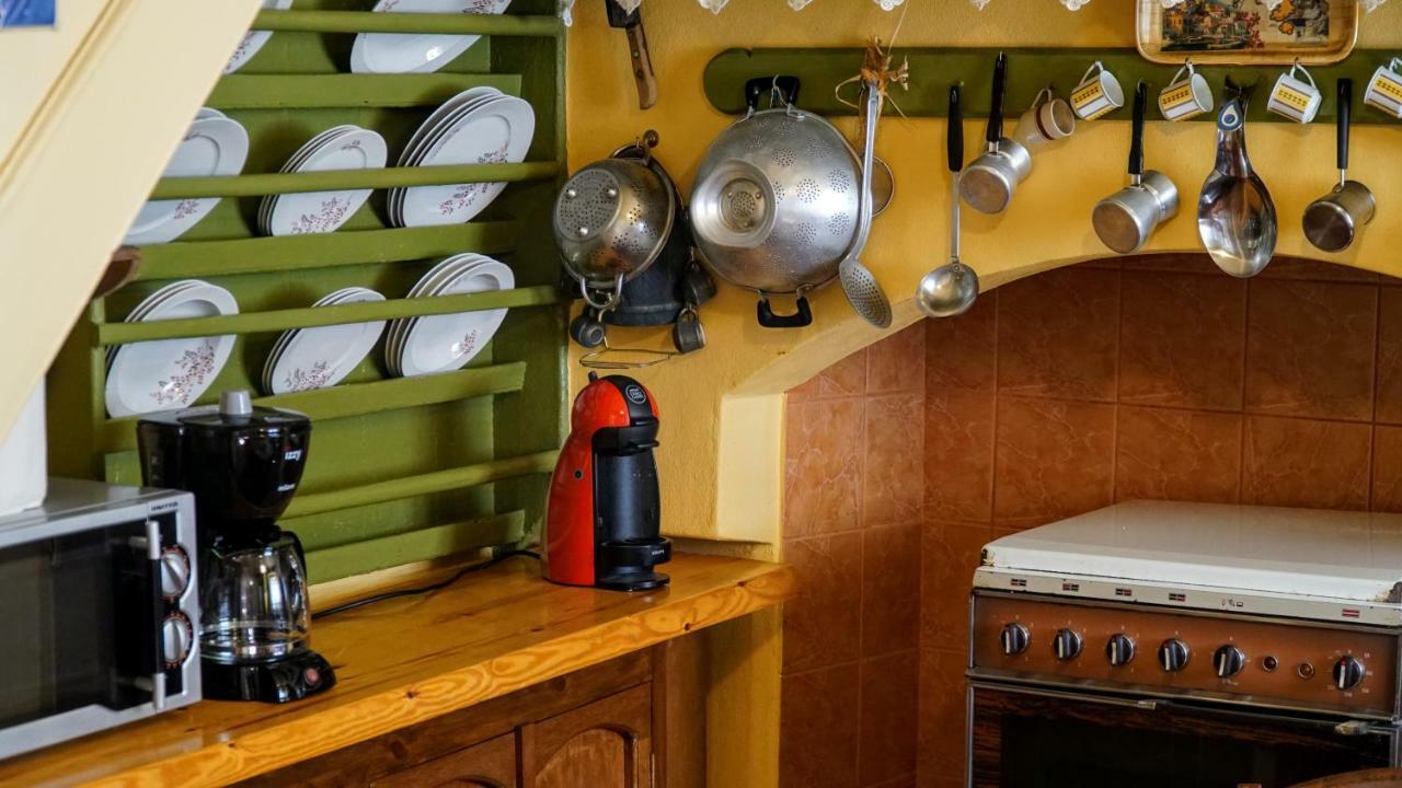 Moschos Mansion Villa Sými Eksteriør bilde
