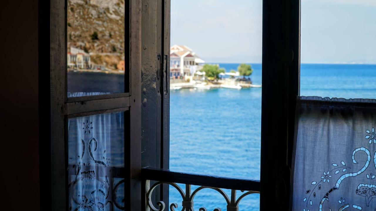 Moschos Mansion Villa Sými Eksteriør bilde