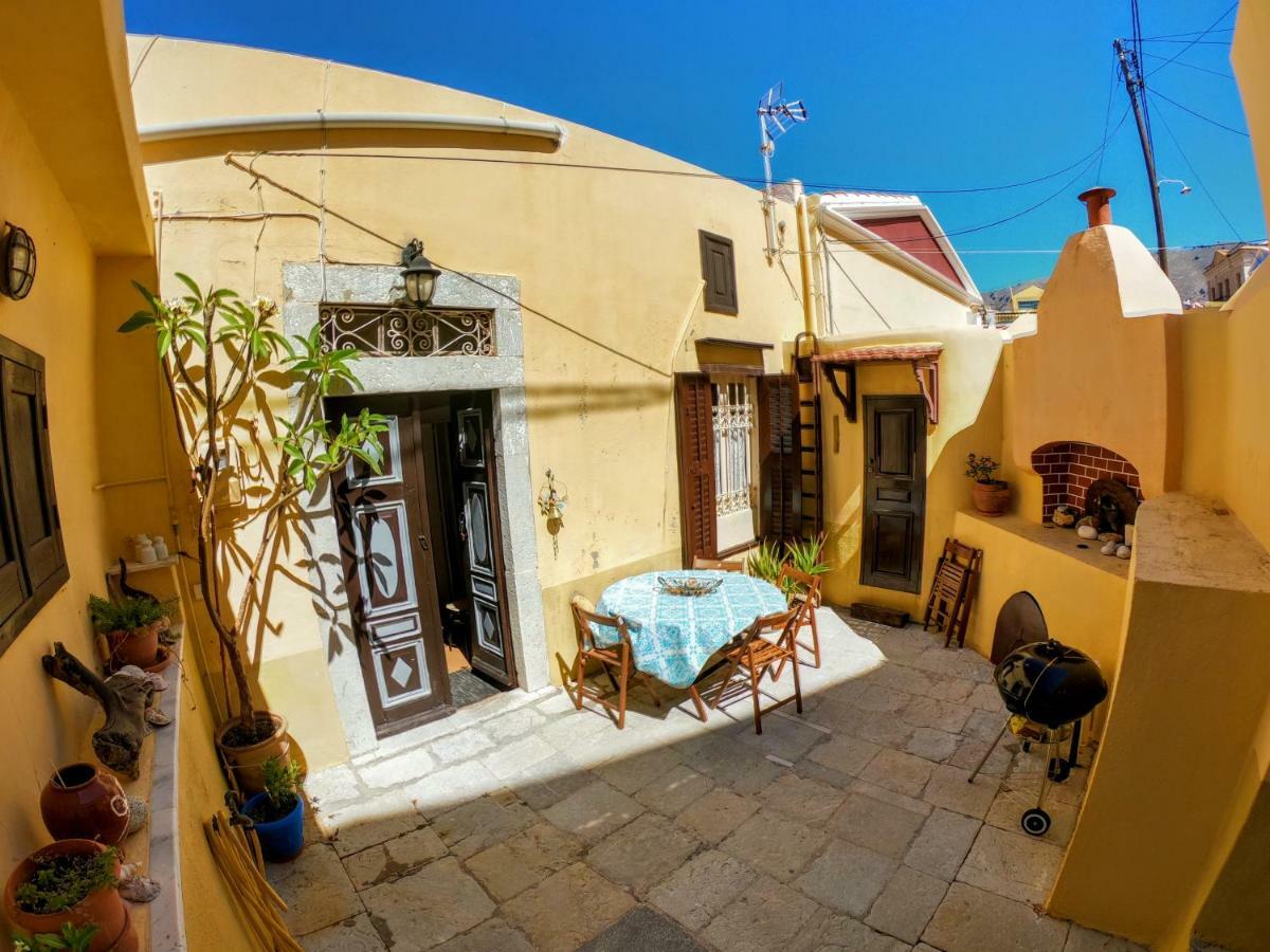 Moschos Mansion Villa Sými Eksteriør bilde